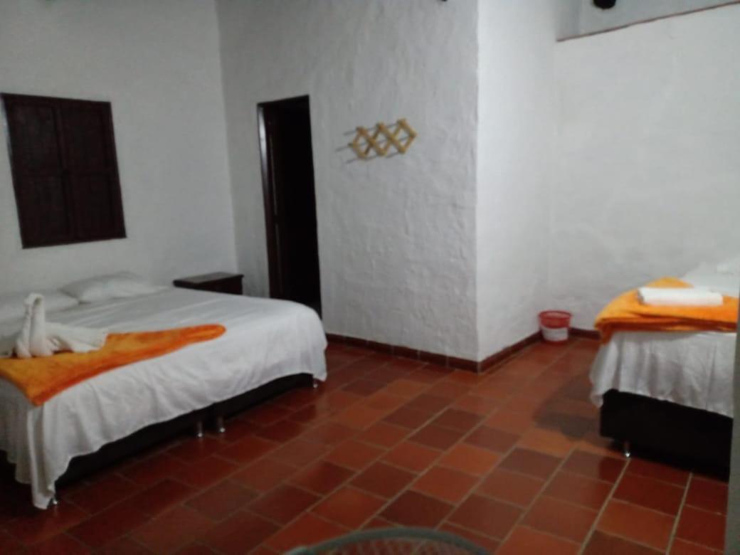 Hotel Central Graciela Valle de San José エクステリア 写真