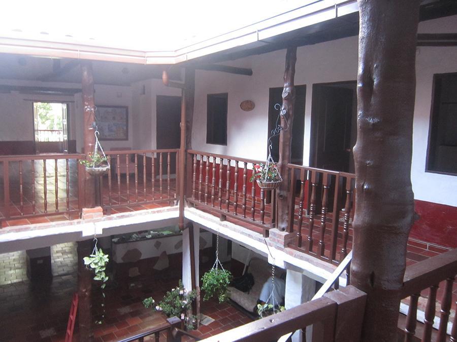 Hotel Central Graciela Valle de San José エクステリア 写真