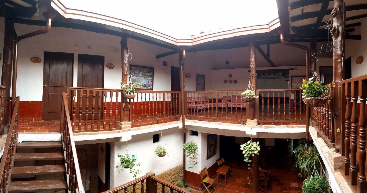 Hotel Central Graciela Valle de San José エクステリア 写真